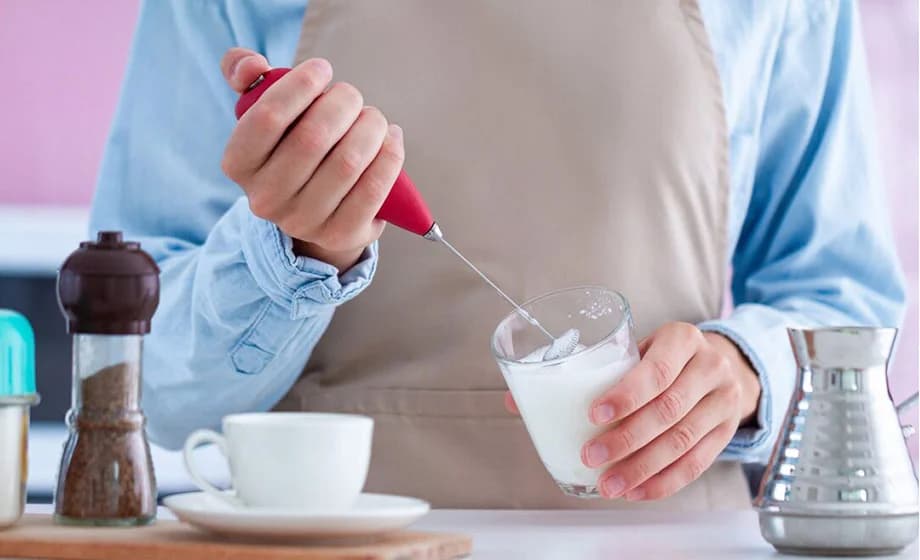 5 Meilleur mousseur à lait
